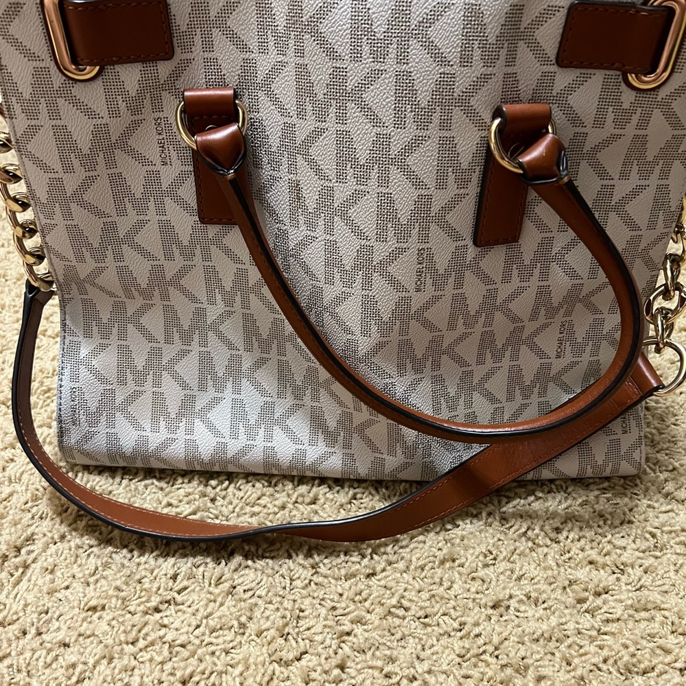 Michael Kors - Picture 5 of 5